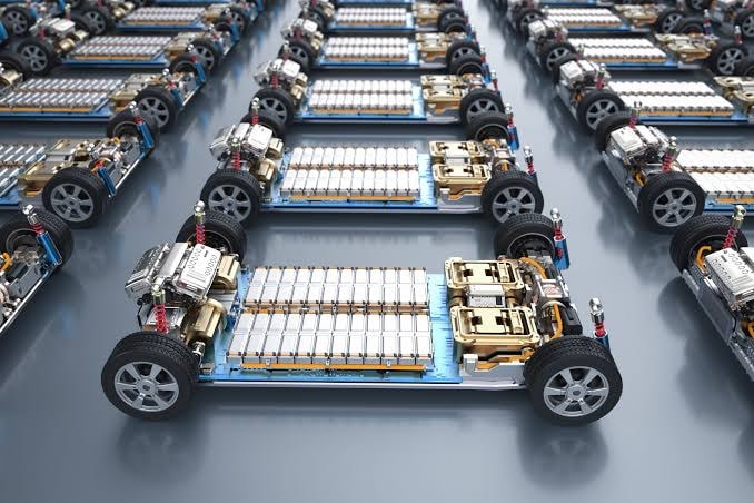 EV battery modules arranged in rows showing lithium-ion cell architecture